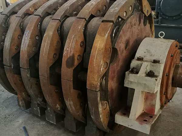 安徽沖擊式移動(dòng)破碎機(jī)租賃
