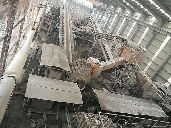 廣西礦山重錘破碎機(jī)站多少錢